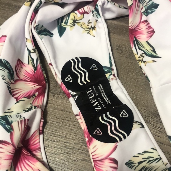 ZAFUL Women’s High Cut One Piece  Swimsuit Floral Print Size L - Picture 6 of 11